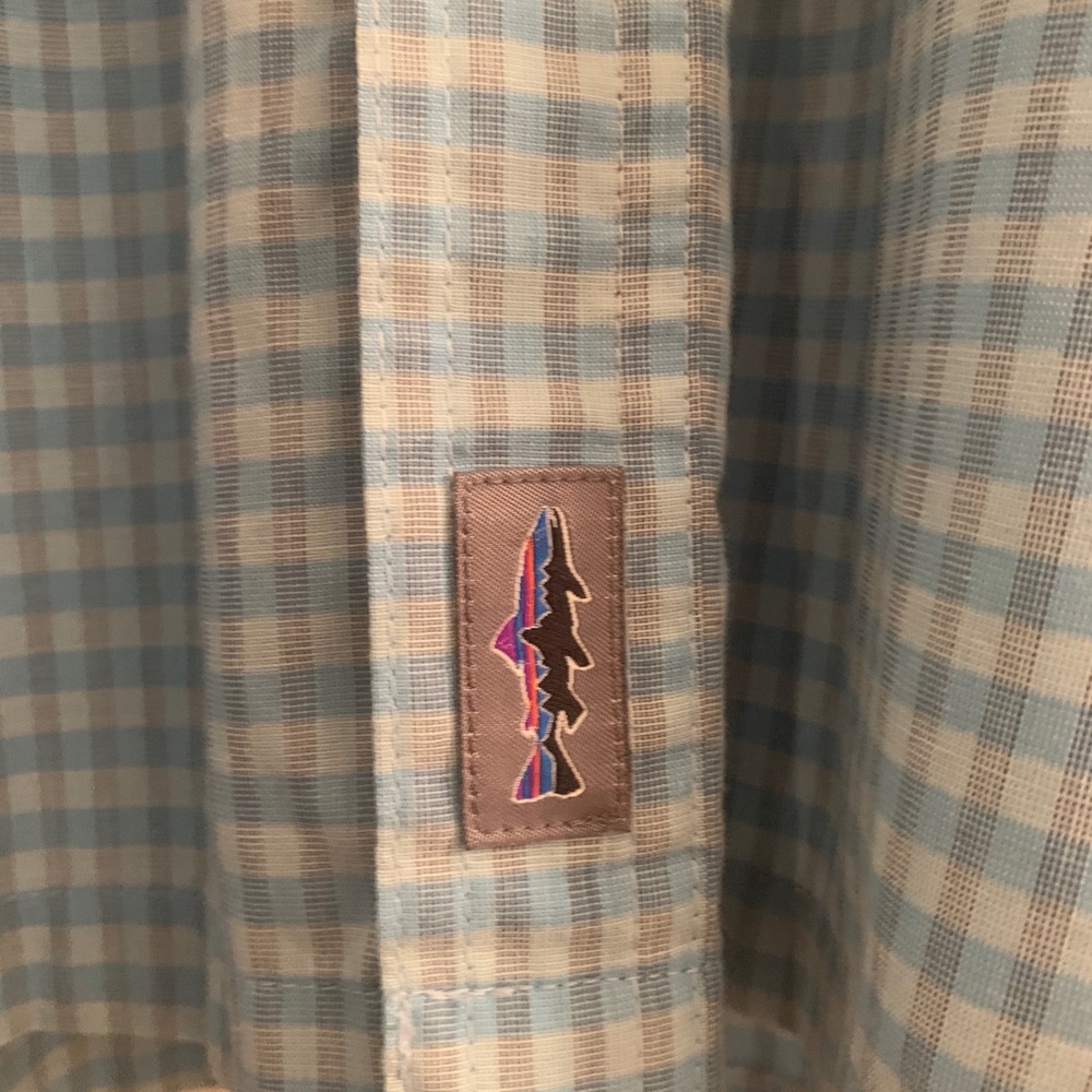 Patagonia Fly Fishing Shirt - Picture 4 of 5